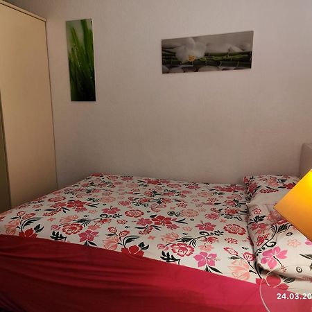 Altstadt Zimmer Ντίσελντορφ Εξωτερικό φωτογραφία